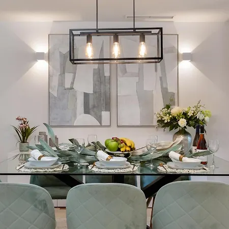 Vacation - Federer, Old Town With A Big Communal Pool And Andalusian Garden Марбелья