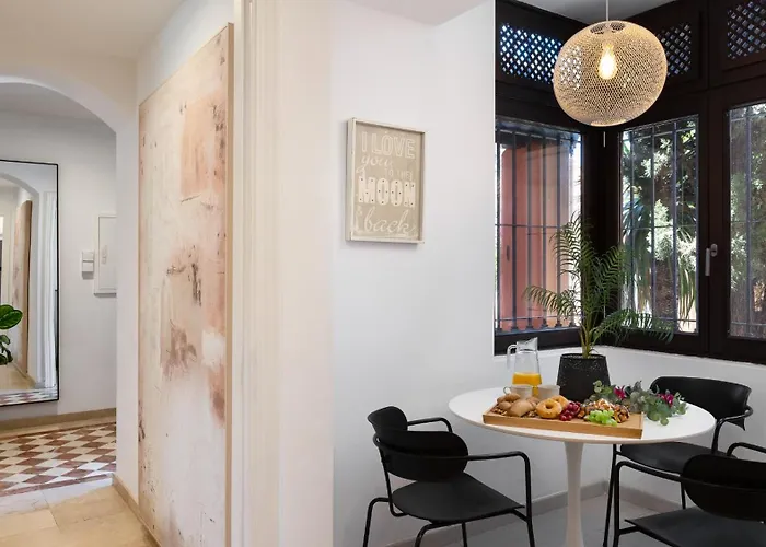 Vacation - Federer, Old Town With A Big Communal Pool And Andalusian Garden * 马尔韦利亚