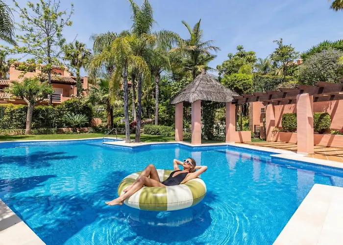 Vacation - Federer, Old Town With A Big Communal Pool And Andalusian Garden Holiday home Marbella